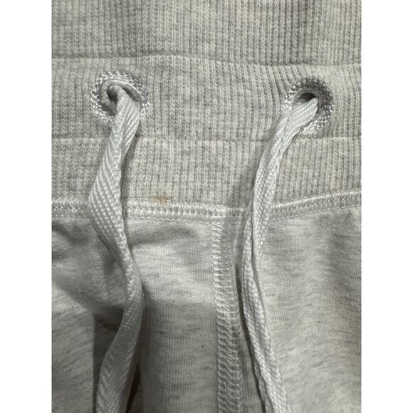 Lululemon Gray and White Sweat Pants, Size 6 - Picture 8 of 10